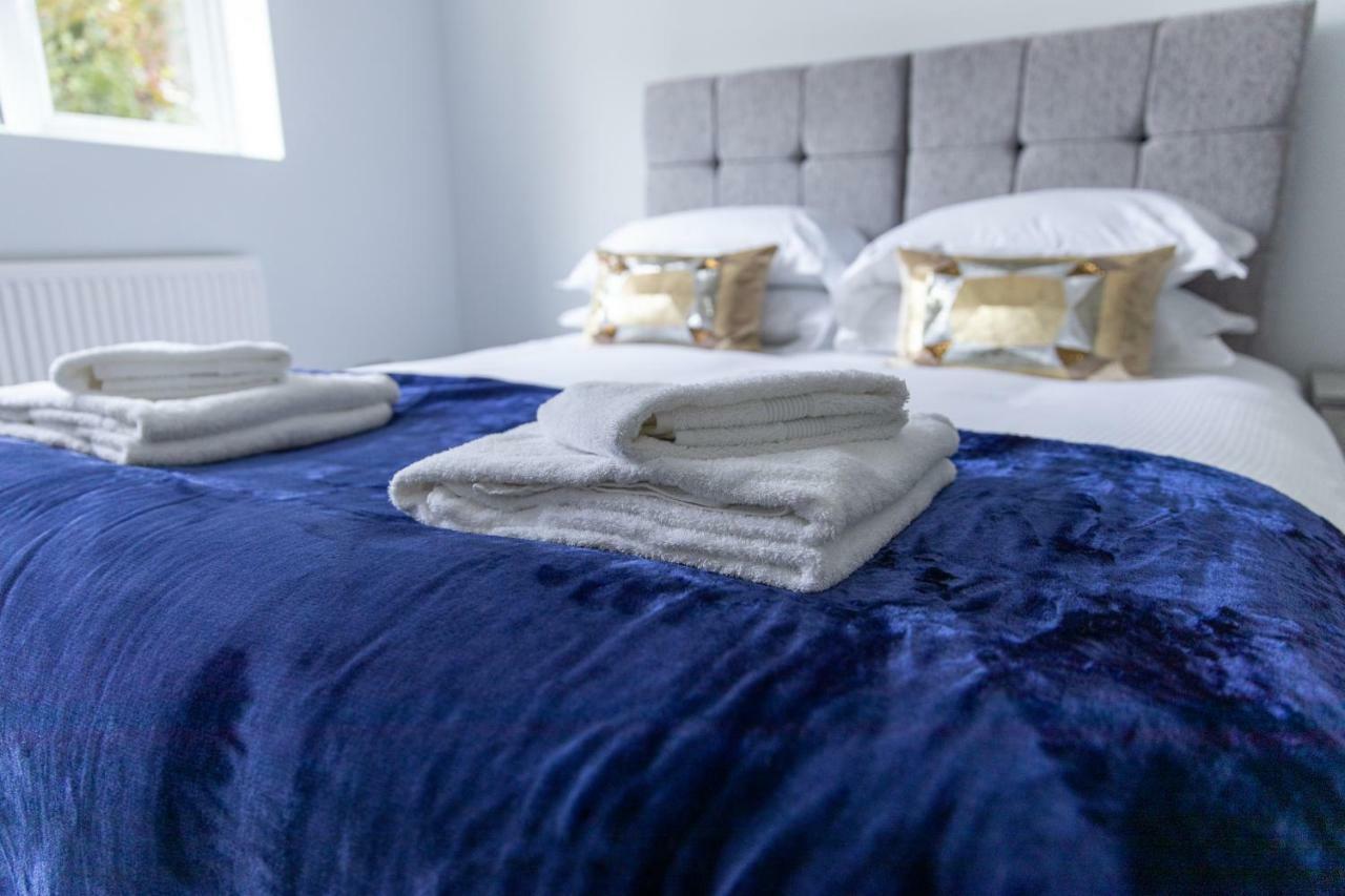London Northwick Park Serviced Apartments By Riis Property Harrow Exterior photo