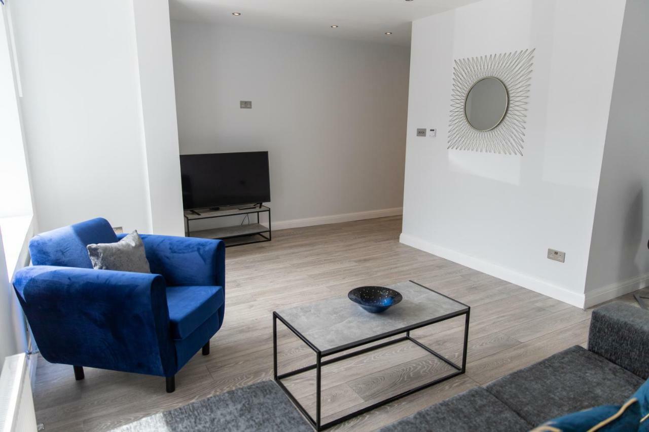 London Northwick Park Serviced Apartments By Riis Property Harrow Exterior photo