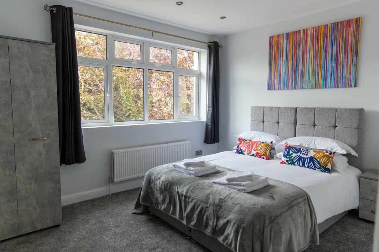 London Northwick Park Serviced Apartments By Riis Property Harrow Exterior photo